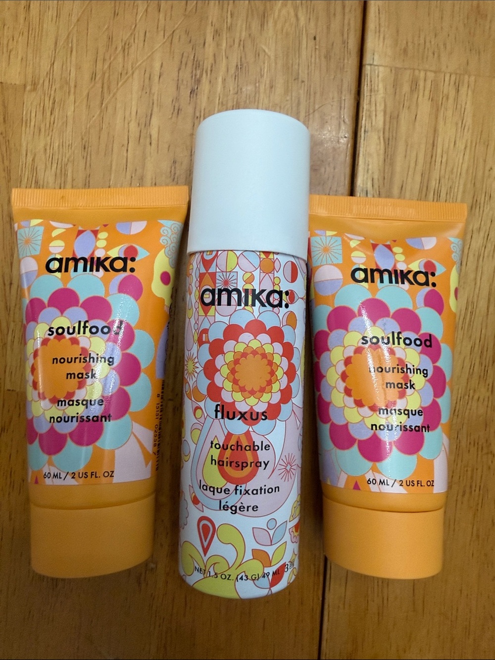 Amika Travel Set